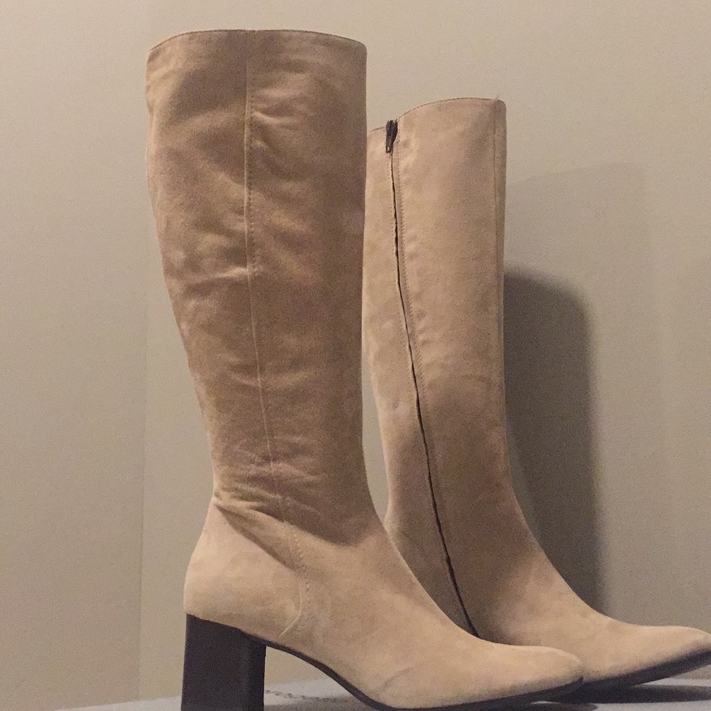PROGETTO GLAM Boots Beige Suede Sz 9.5 New in Box